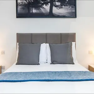 https://simple-stay.brighton-hotels-england.com